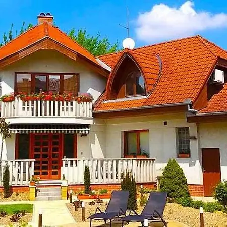 Pal - Premium - * Kecskemét